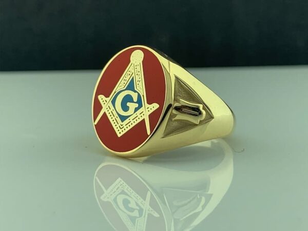 Fame Ring