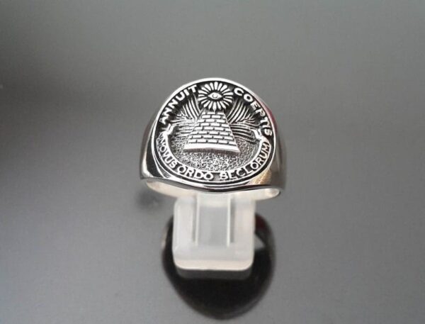 Gratia Ring