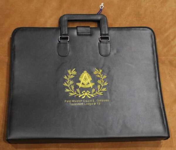 Hard Case - Image 4